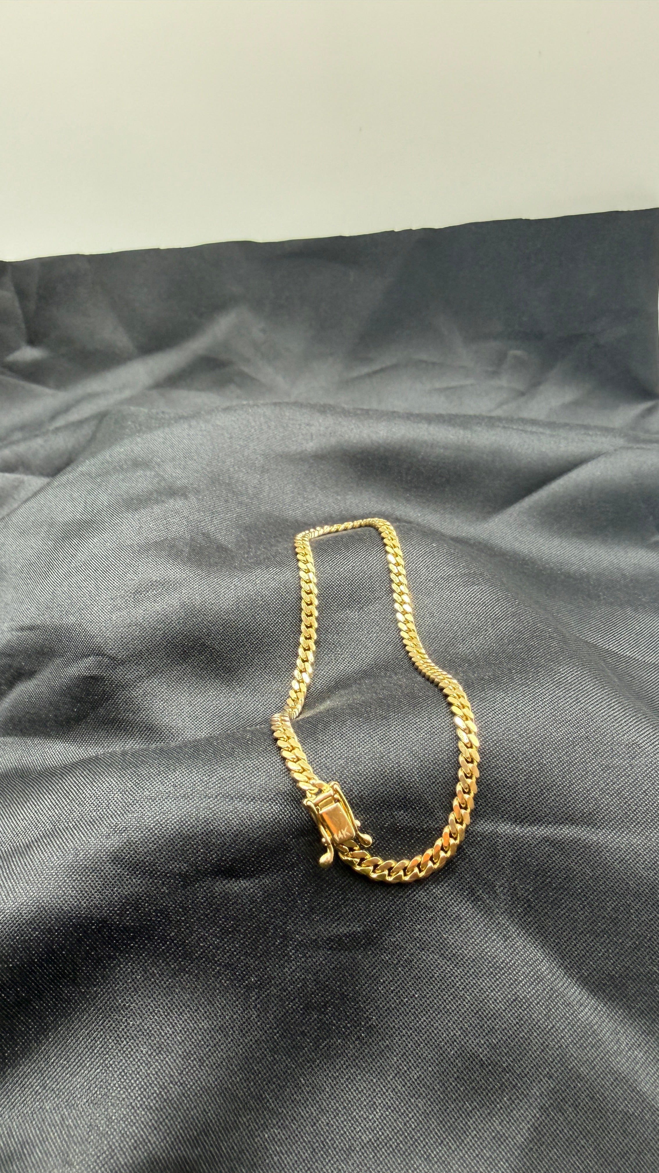 14K Solid Gold Cuban Link Bracelet