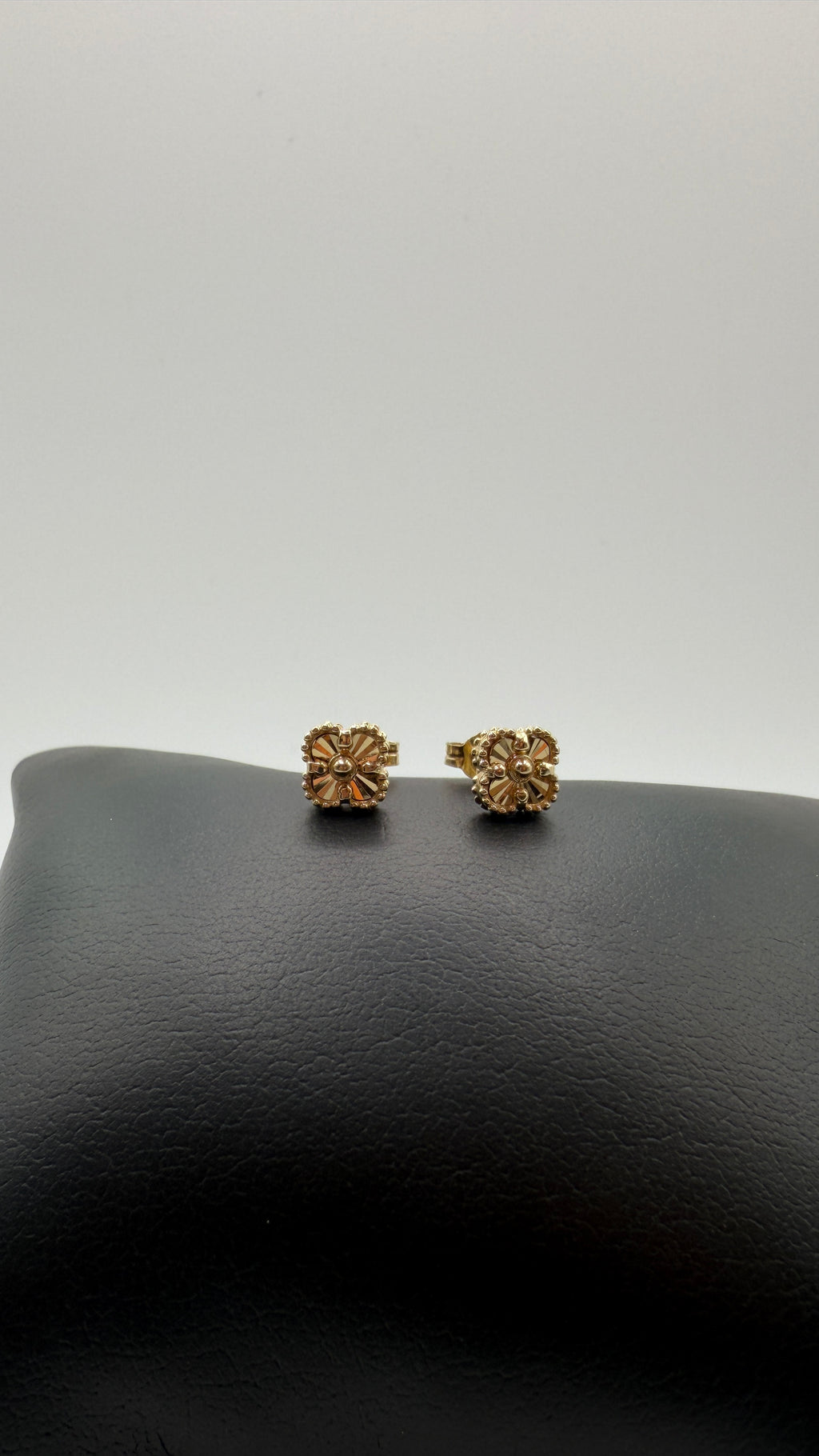 14K Solid Gold Clover Style Stud Earrings