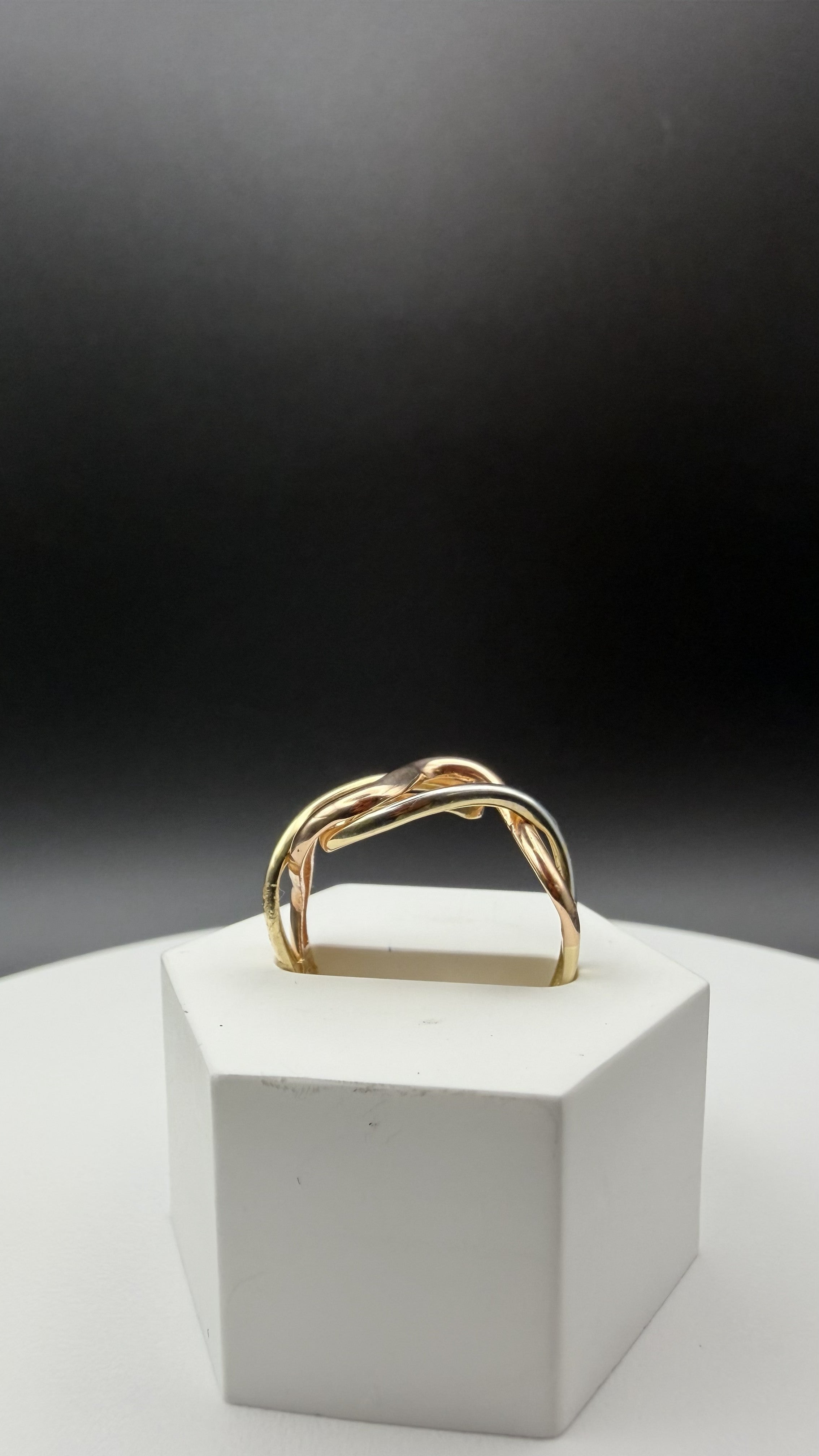 14K Solid Gold Three-Color Twisted Ring – Size 7